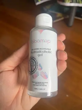 gel hydroalcoolique quasi plein