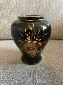 vase