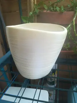 Cache pot