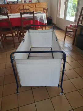lit pliant de bébé en toile ( 55x110)