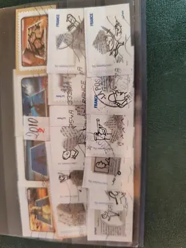 lot unique timbres 2010 sourires++++