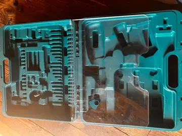 valise vide makita