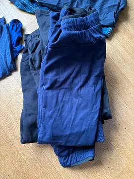 vêtements garçons 8/9 ans bon état