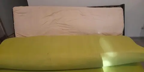 canapé-lit style futon