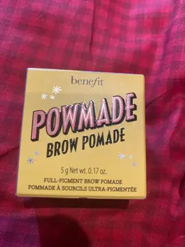 pommade à sourcils