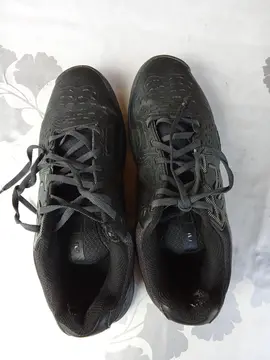 CHAUSSURES