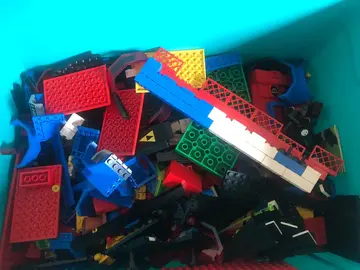LEGO en vrac et documentation avec ref LEGO 6986 6894 6898 6354 6381 6781