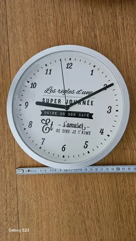 Horloge diamètre 22cm