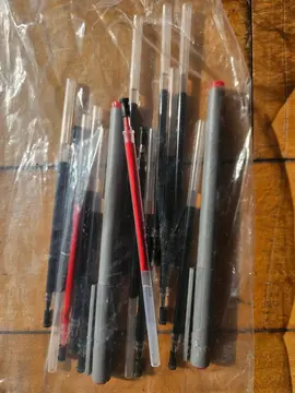 Feutres et recharges encre