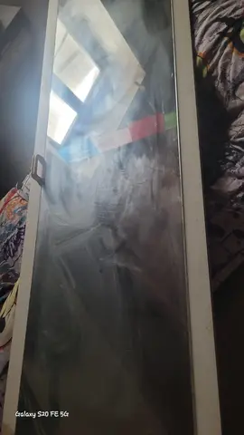grand porte avec miroir