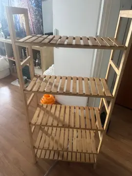étagère en bois