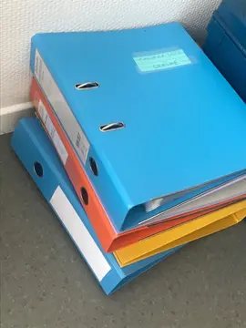 classeur quasi neuf