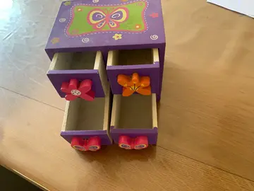 petite boîte à bijoux