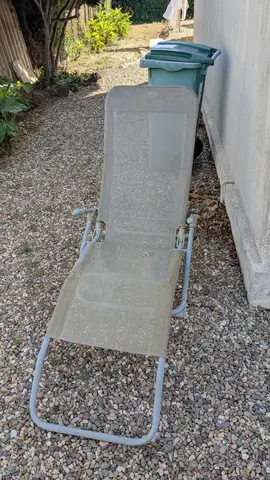 chaise longue d'extérieur