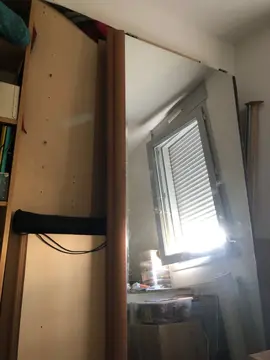 armoire vitrée 2 penderies 6 étagères