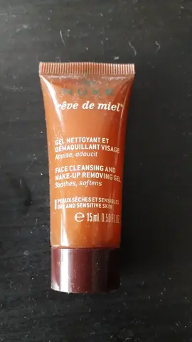 gel nettoyant visage neuf