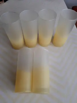 verres à jus de fruits