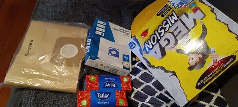 jeu enfant ,sacs aspirateur et thé