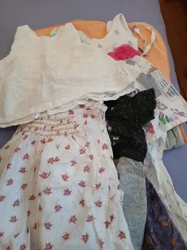 donne 2 cartons vetements Bébé fille