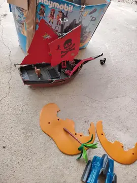 bateau pirate playmobil