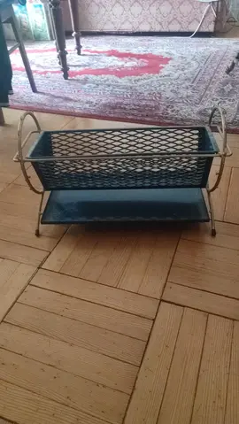 RÉSERVÉ Ancien porte-bûches URGENT Limite fin juillet