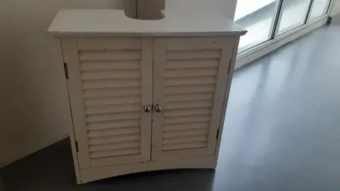 Petit meuble sous lavabo