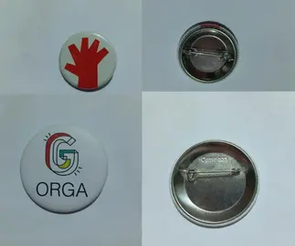 Lot 2 badges ronds avec épingles (1 grand, 1 petit)