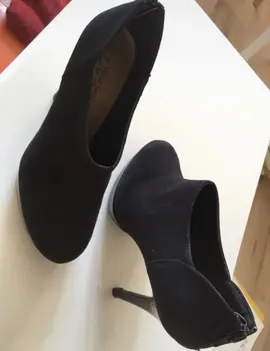 Bottines daim noir 37