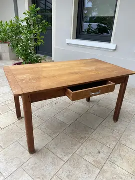 Table en bois