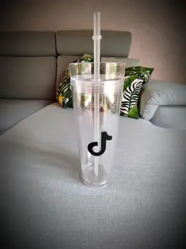 Gobelet Tiktok 473 ml avec paille, double paroi