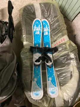 ski en plastique pour enfants