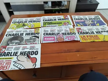 lot de 8 Charlie Hebdo récents