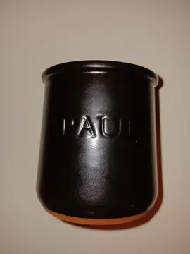 Pot à yaourt noir