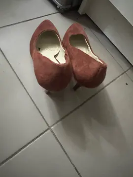 chaussure pointure 39 pieds fin