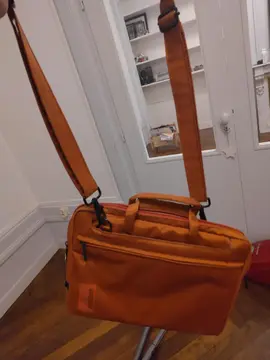 pochette d'ordinateur tucano