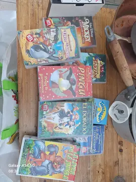 lot de cassette vidéo pour enfant