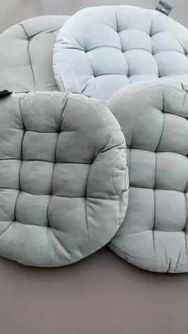 4 coussins ronds, type galette chaise