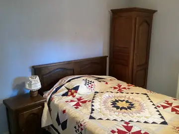 ensemble chambre à coucher en chêne massif
