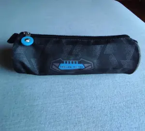 Trousse scolaire