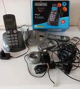 Lot anciens téléphones fixes Alcatel Versatix