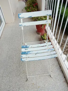 chaise jardin à repeindre