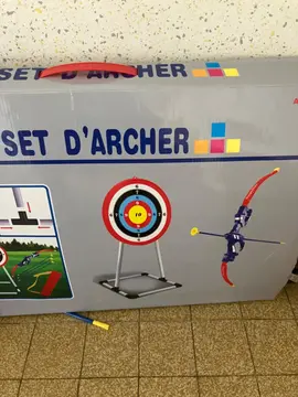 flèches et cible d’archer