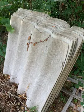15 plaques sous tuiles non amiantées