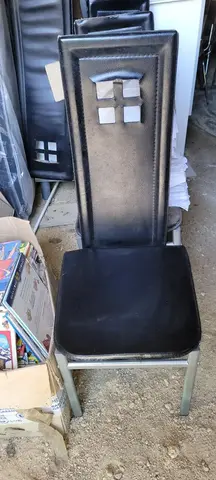 4 chaises