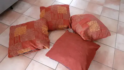 4 coussins 60x60 cm
