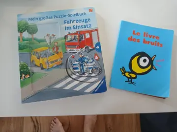 Donne livre enfants