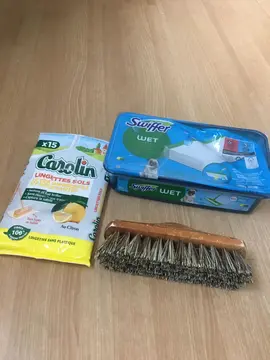 Lingettes pour laver le sol