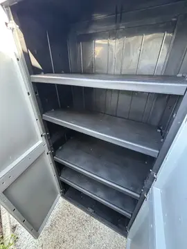 Armoire de rangement