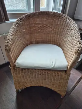 siège en rotin avec assise