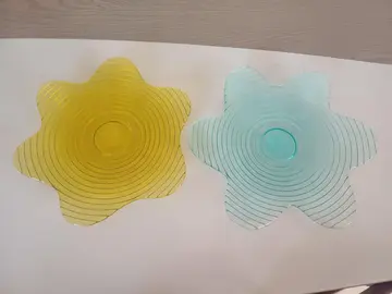 assiettes fleurs